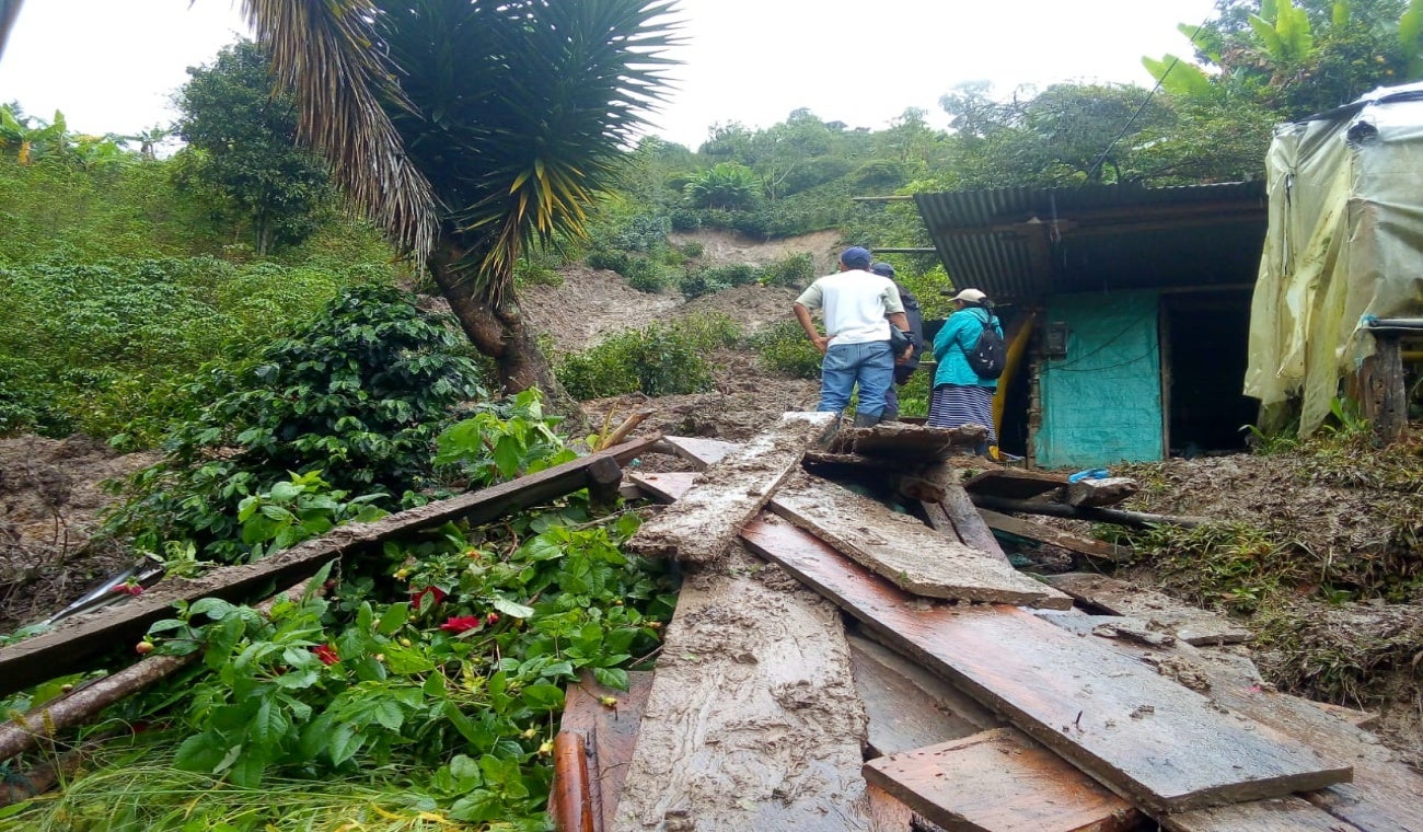 Deslizamientos por lluvias Tolima
