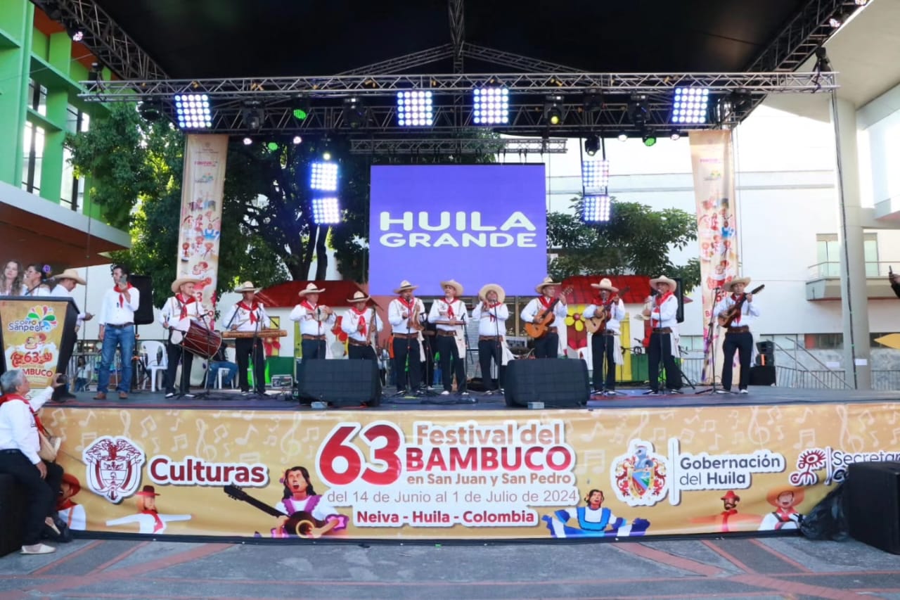 Fiestas de San Juan y San Pedro en el Huila.