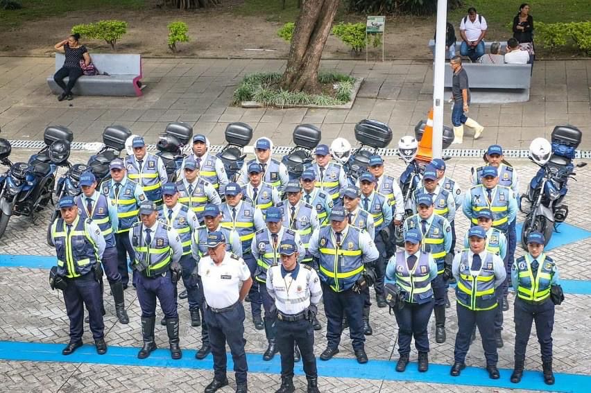 agentes de tránsito