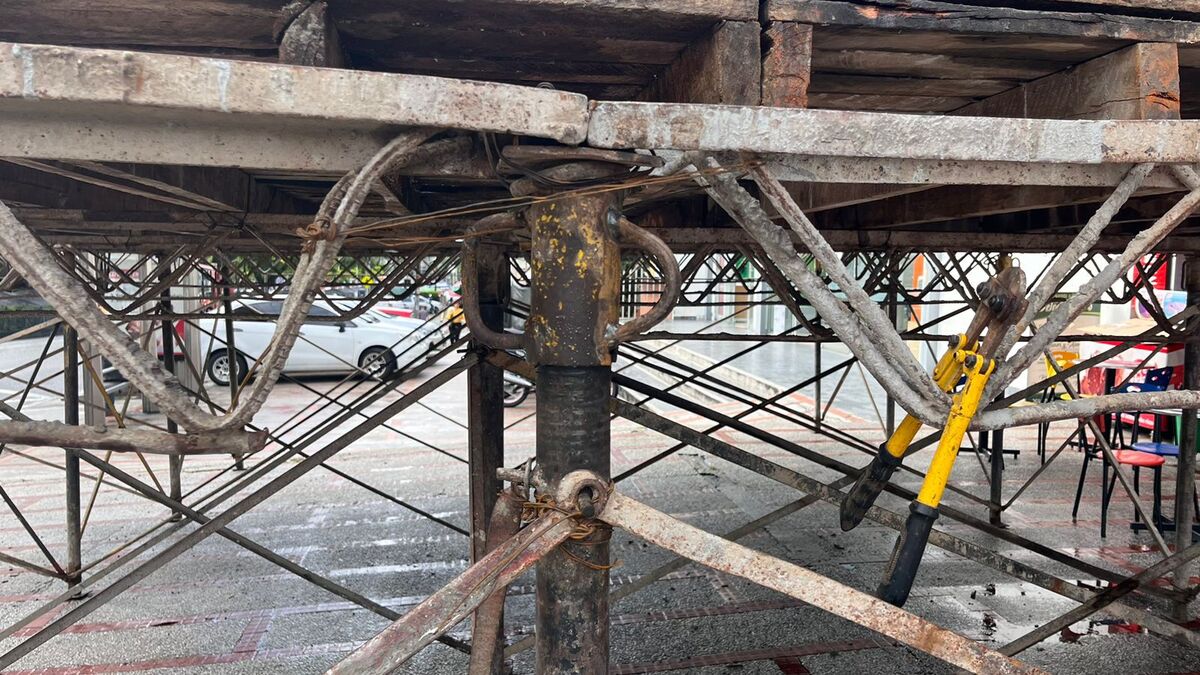 Palcos en mal estado