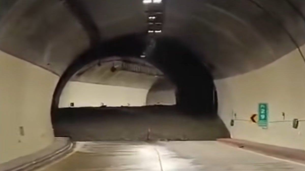 Muchos conductores de carga están esperando para poder llegar a destinos como Bogotá