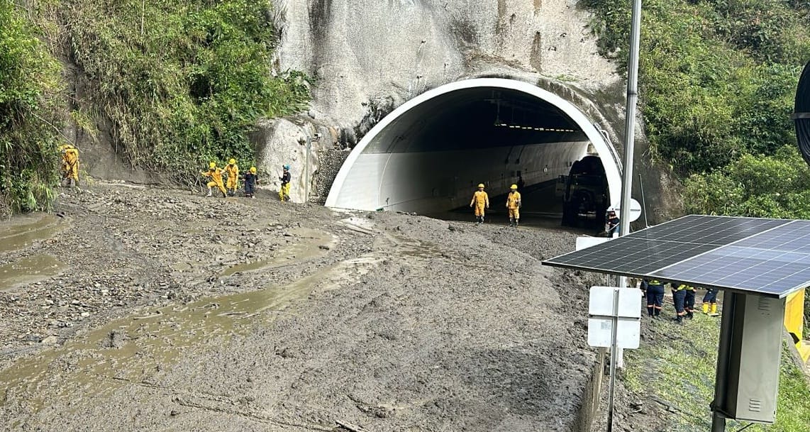 Túnel Calarcá - Cajamarca Km 29