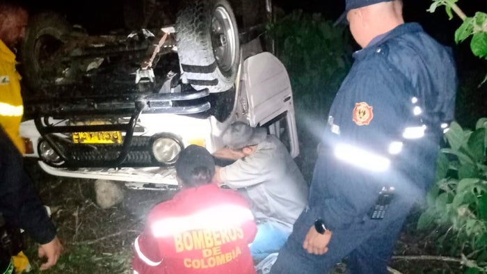 Vehículo se fue a un abismo dejando varios lesionados en la vía Fresno – Mariquita