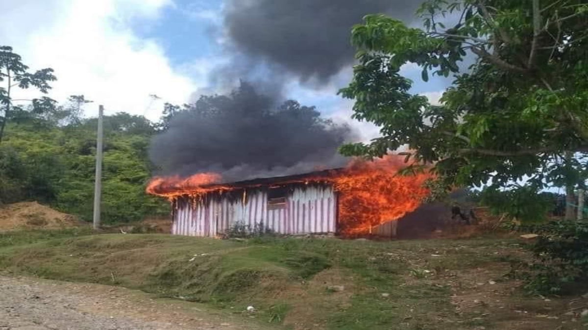 Casa quemada en Falan