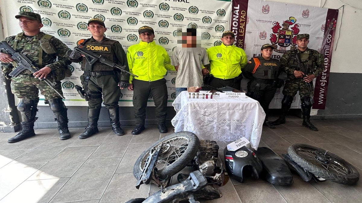 Le encontraron armas de fuego y partes de una motocicleta en El Espinal