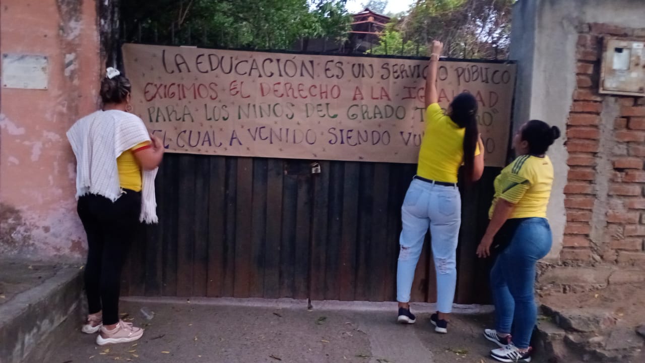 Protesta en Villavieja, Huila completa una semana