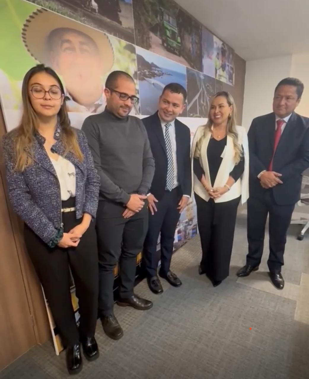 Johana Aaranda y Miguel Barreto