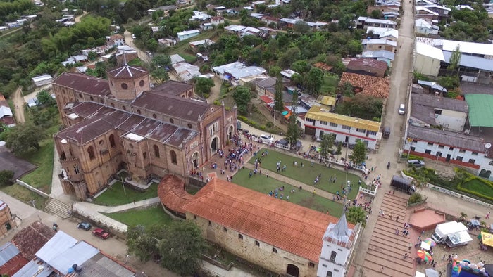 Ciudadano resultó herido en ataque a estación de Policía en Nátaga, Huila.