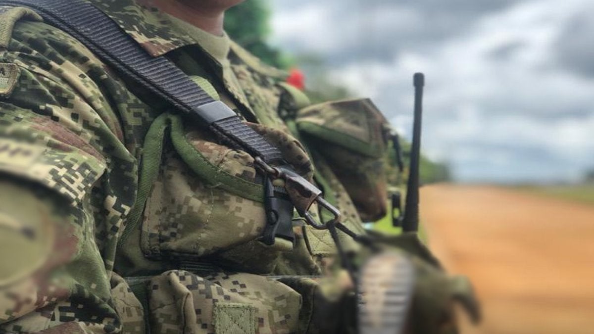 Llegó Halloween y delincuentes disfrazados con prendas militares atracan sobre la vía Espinal – Guamo