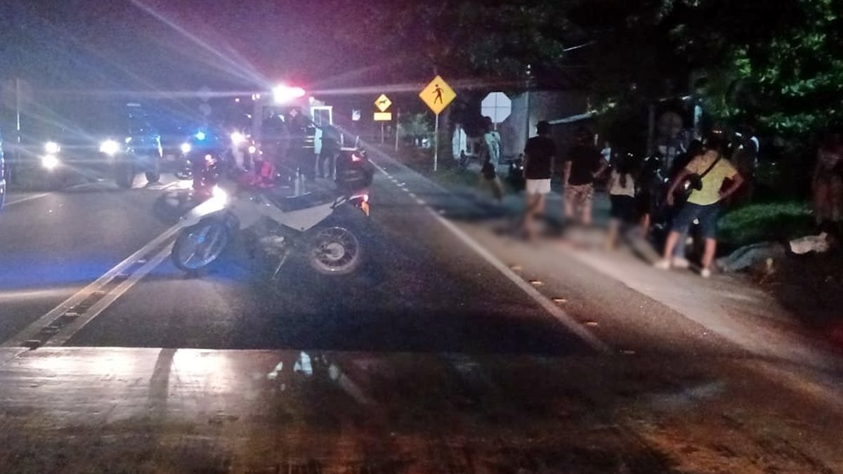Choque de dos motos dejó tres lesionados, entre ellos un menor de edad, en la variante de Honda - Mariquita