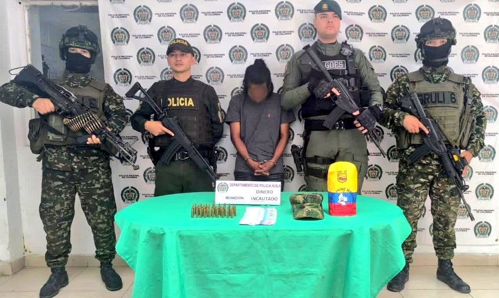 Capturan alias ‘Mechas’ presunto disidente responsable de reclutamiento en el Huila.