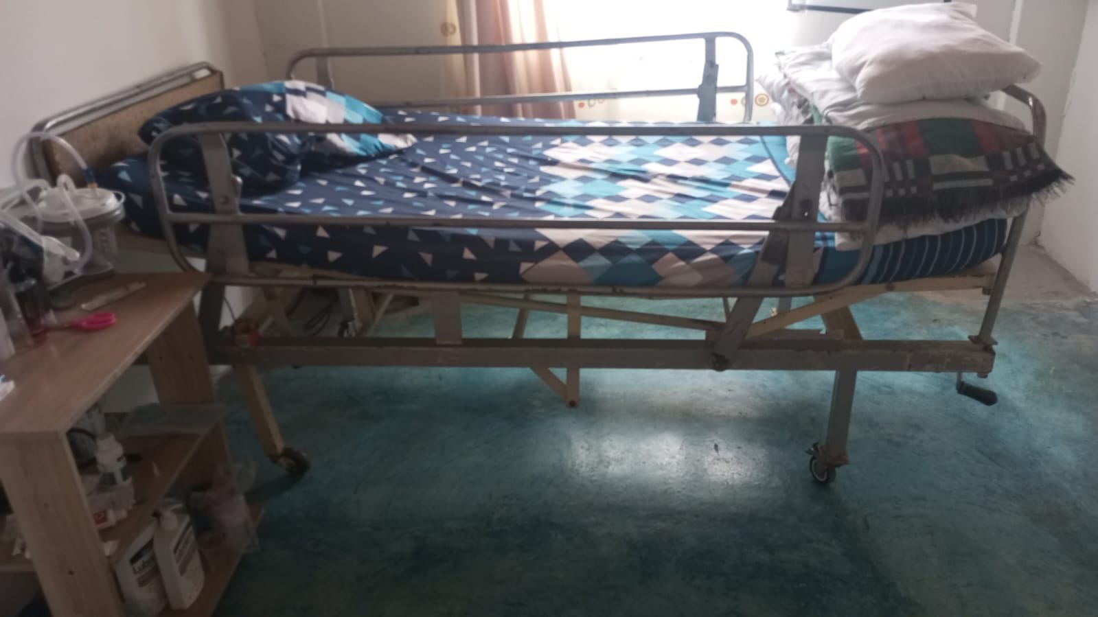 Denuncia adulto mayor Piedras