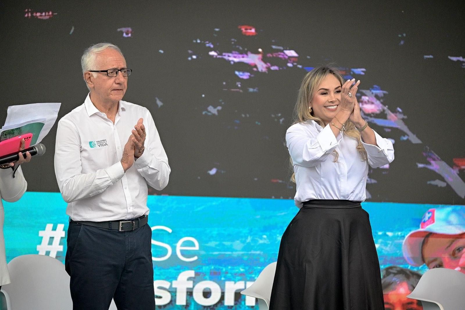 Ministro de salud y alcaldesa de Ibagué