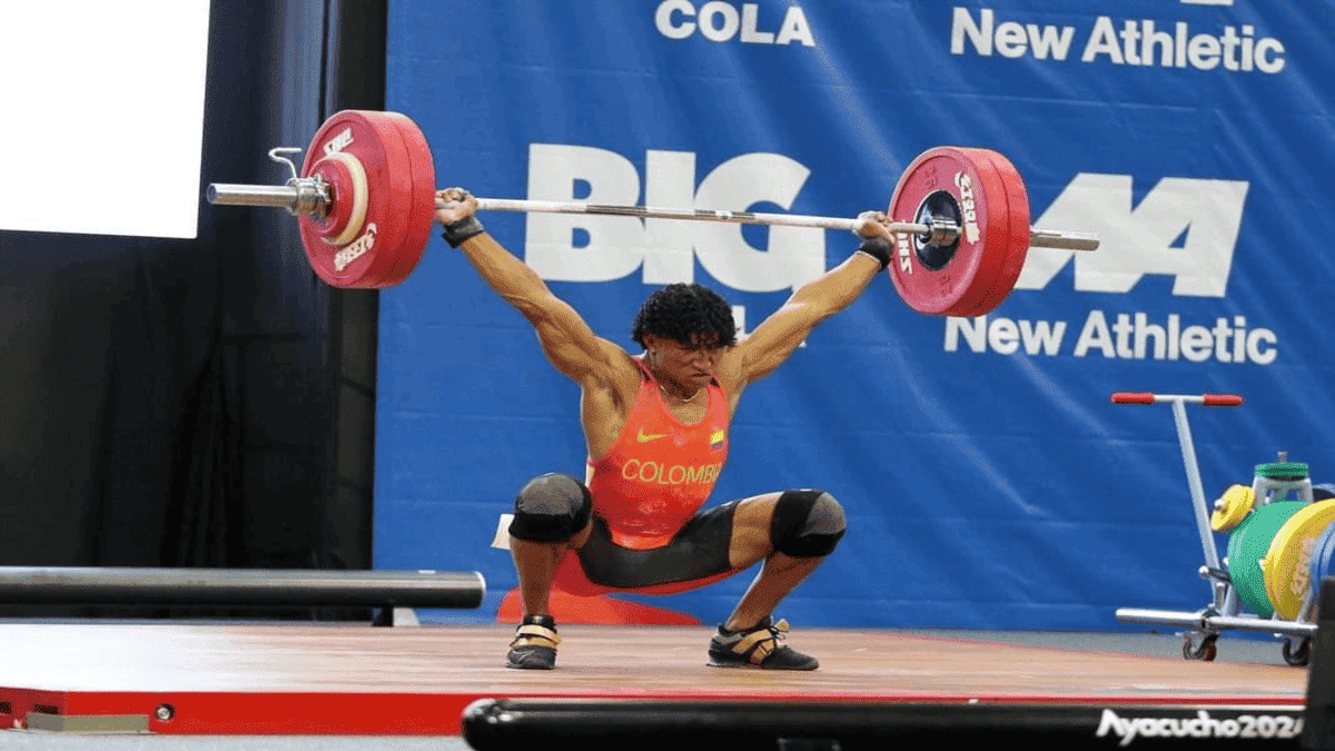 El pesista Sebastián Olivares será premiado hoy en Juegos Bolivarianos 2024