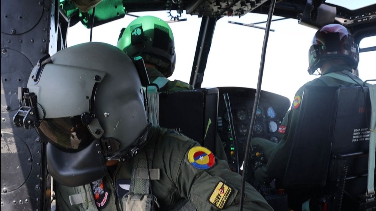 Operaciones aéreas refuerzan la seguridad en las vías durante el fin de año en el Tolima, Huila y Cundinamarca