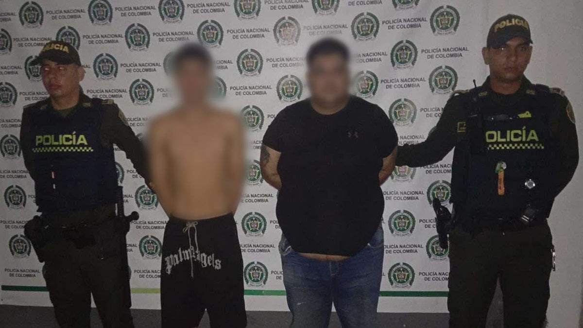 Sorprendieron a dos sujetos y un menor con armas de fuego en un taxi por las calles de El Espinal