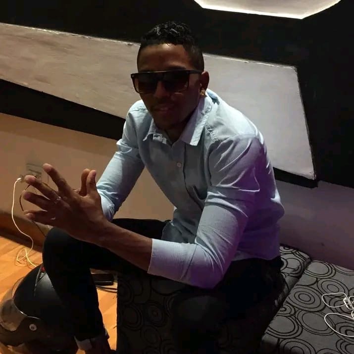 David Pérez Cantante