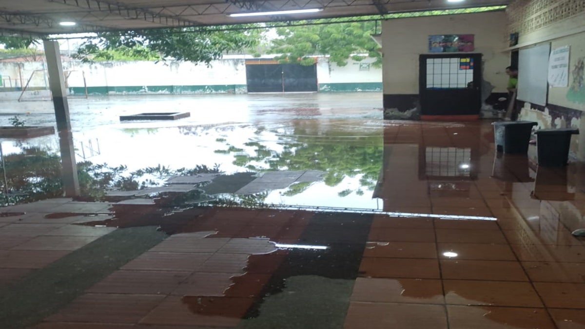 Escuela inundada en Flandes