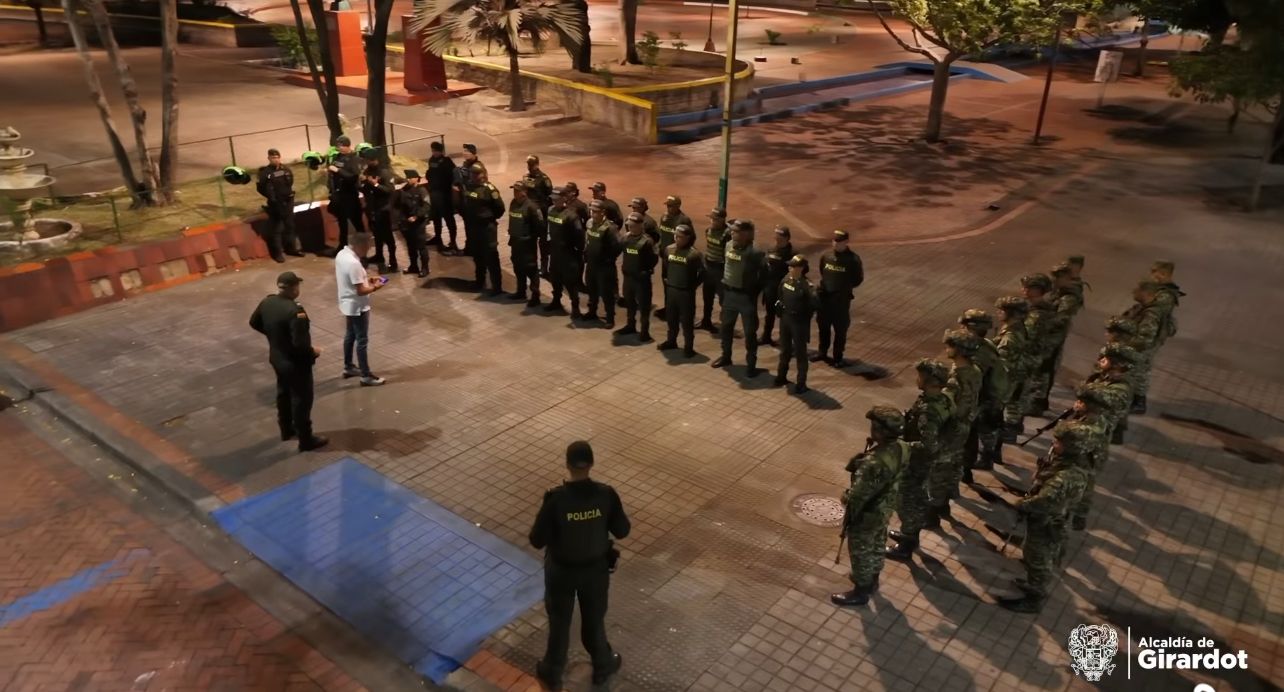 policia y ejercito