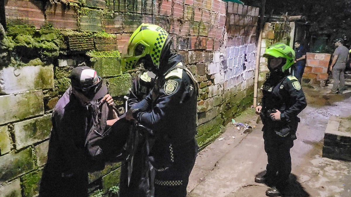 ¡Hasta cuchillos por montones! Incautaron más de 250 armas blancas en Ibagué