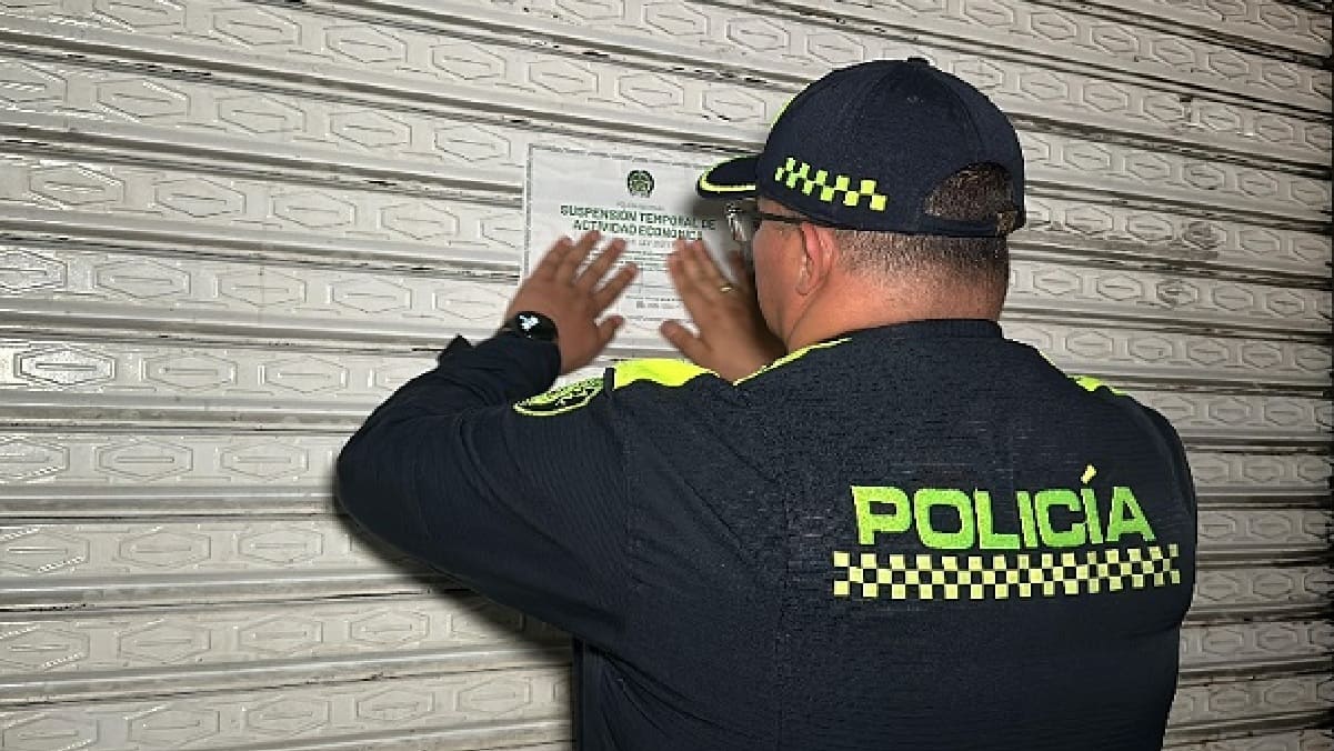 Sellan bares temporalmente