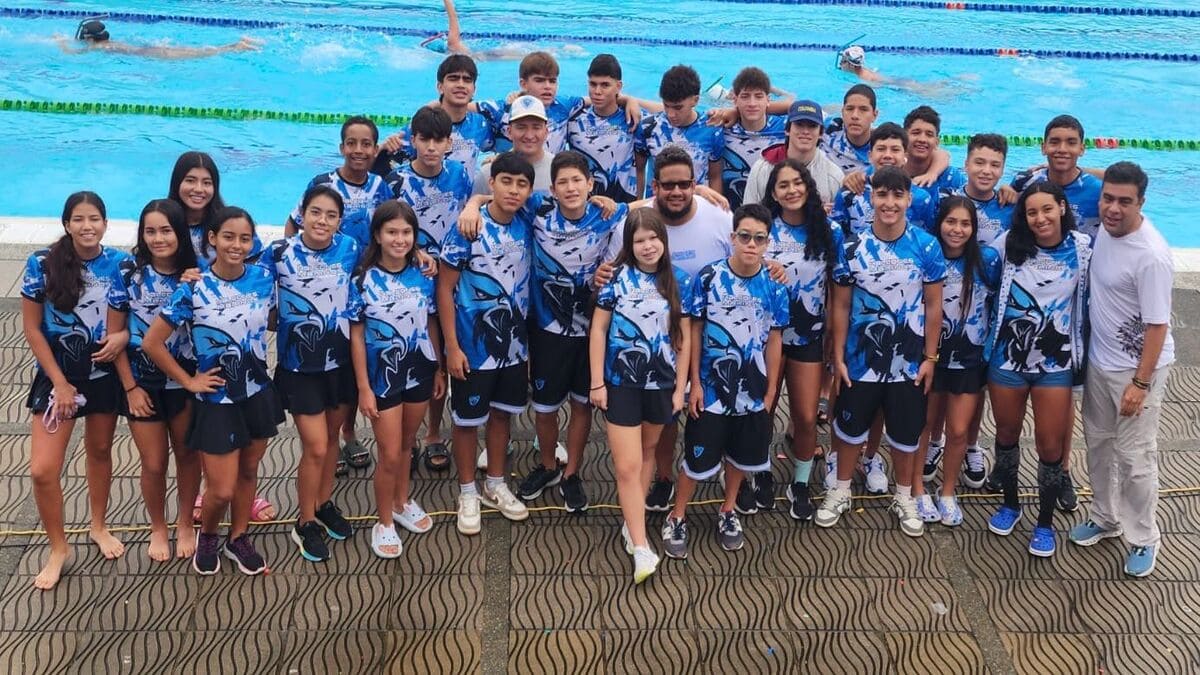 El Club Halcones Marinos de Ibagué, tercero en Nacional de natación con aletas en Cali