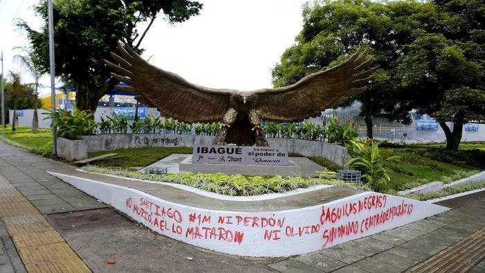 Monumento del águila | Águila Renaciente | Escultura | Mayo 2025