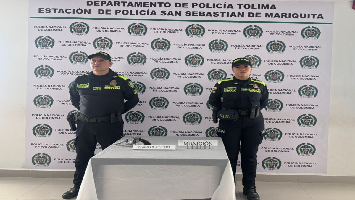 Menor es sorprendido con arma de fuego dentro de institución educativa en Mariquita
