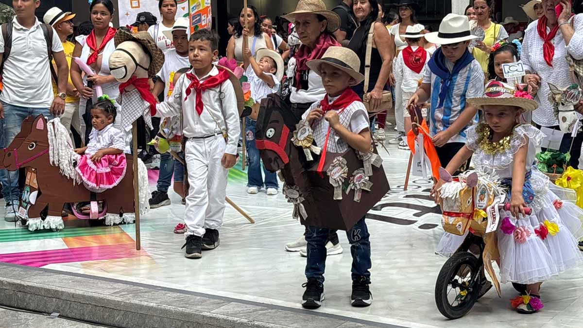 caballitos de palo 2025