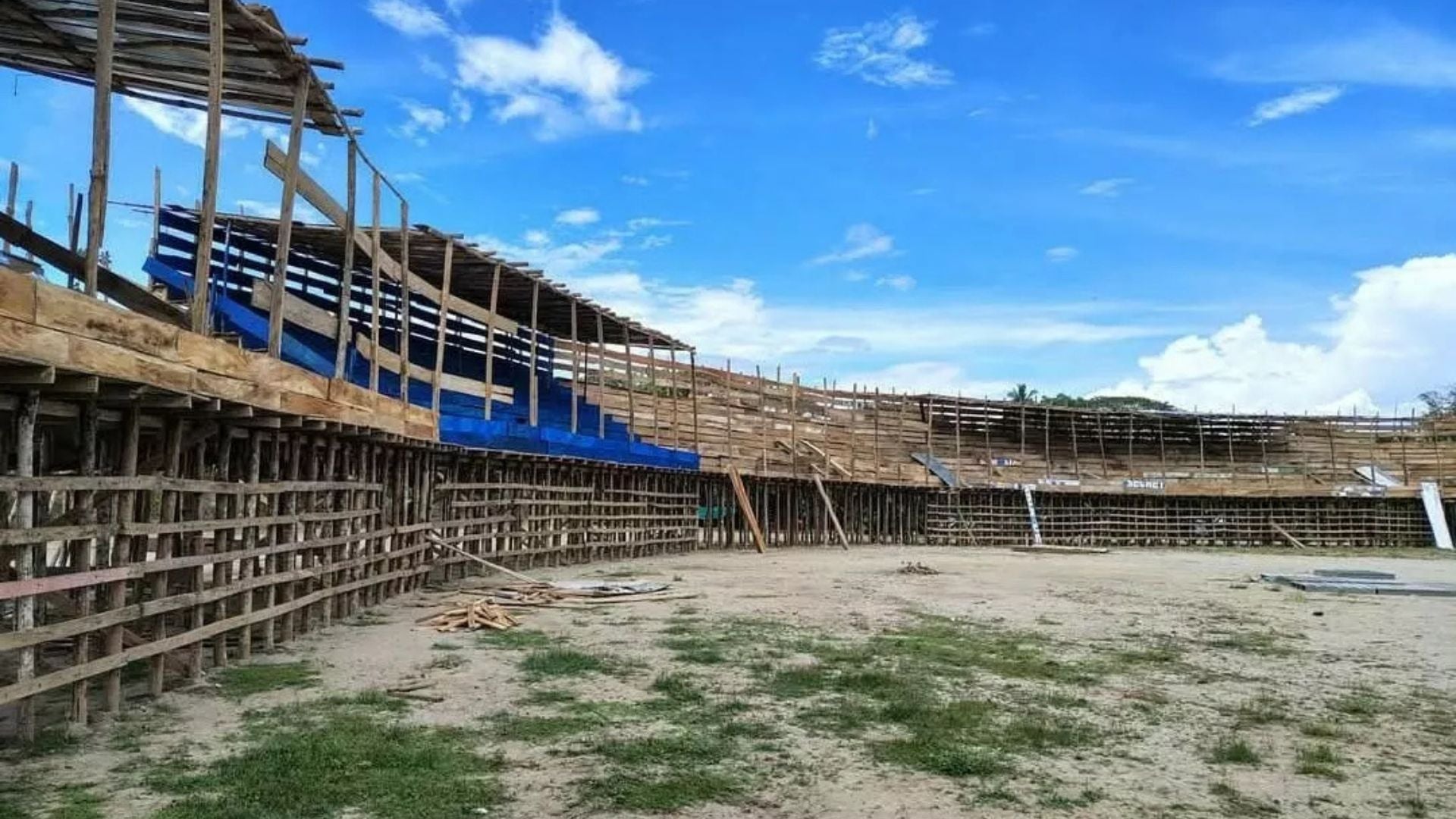 Así lucen los palcos de la corralejas del Guamo en la actualidad.