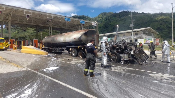 Incendio controlado peaje Coello Cocora