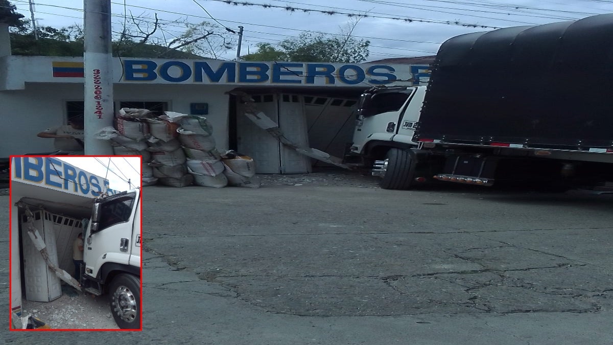 Furgón sin frenos se detiene frente a estación de bomberos en Rovira