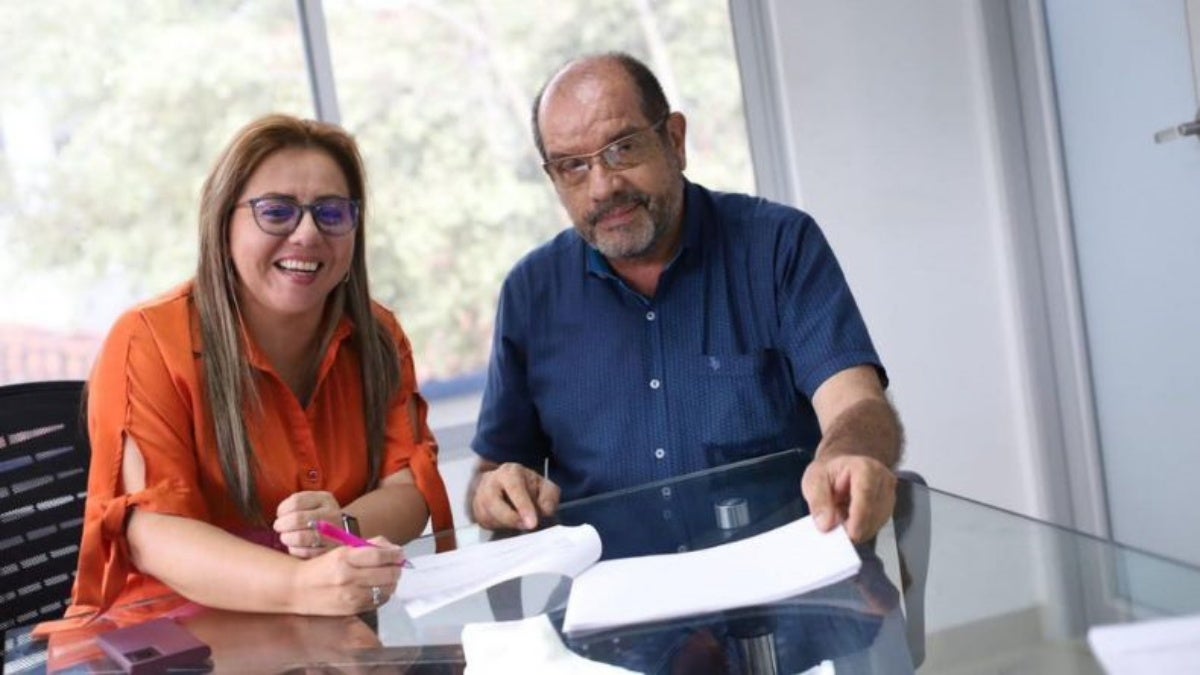Erika Palma y Roberto Santofimio
