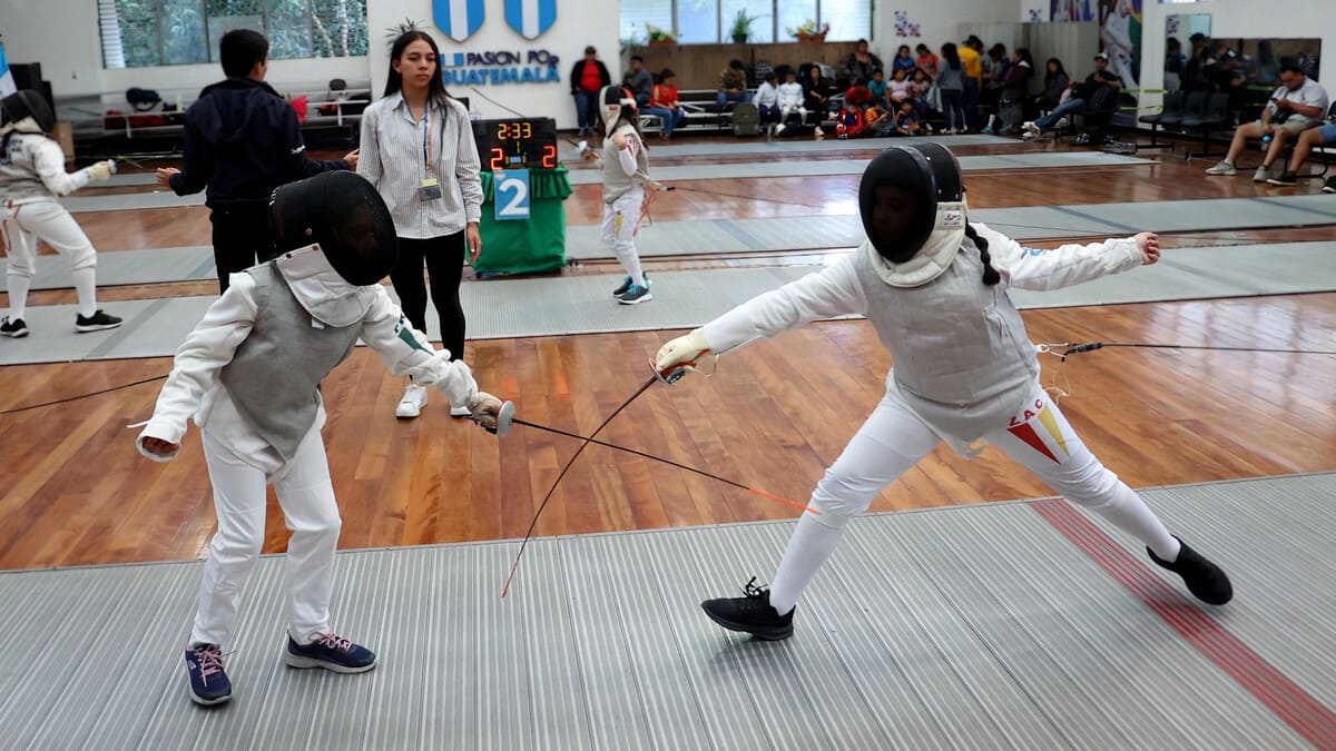 Esgrimistas tolimenses presentes en el Panamericano Infantil de Lima 2025