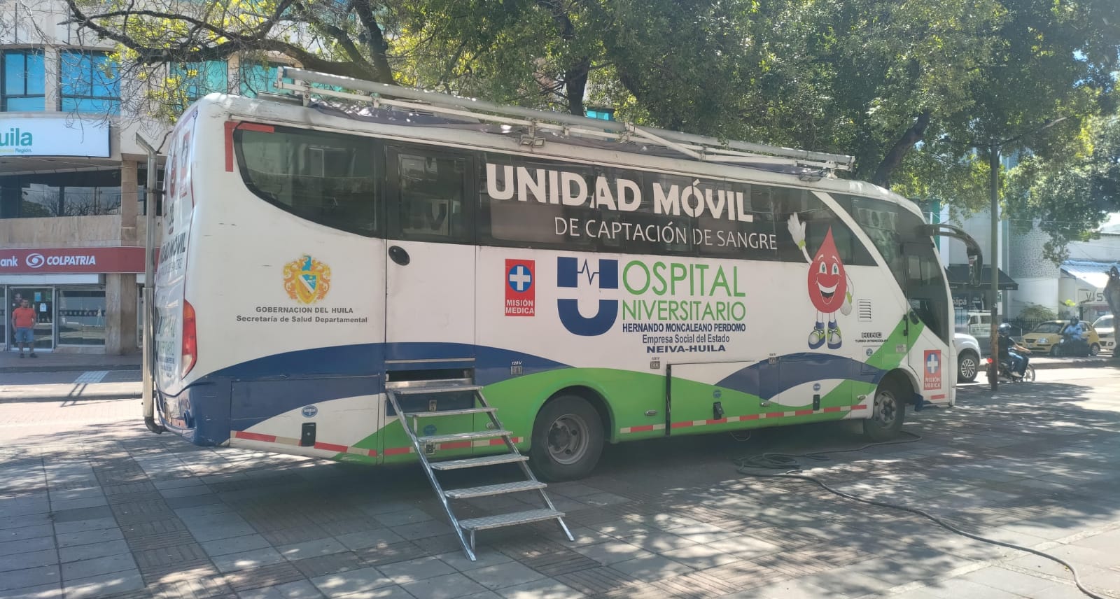 Unidad Móvil Banco de Sangre Huila