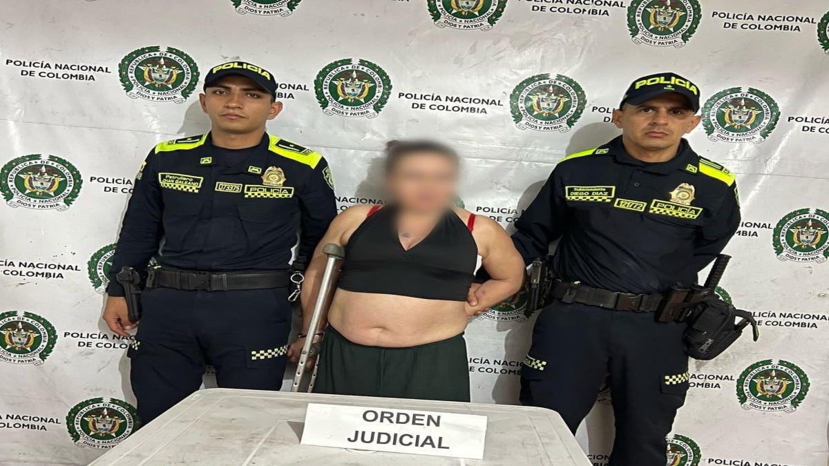 Alias “Lucy” fue capturada en Santa Ana con orden de arresto por microtráfico