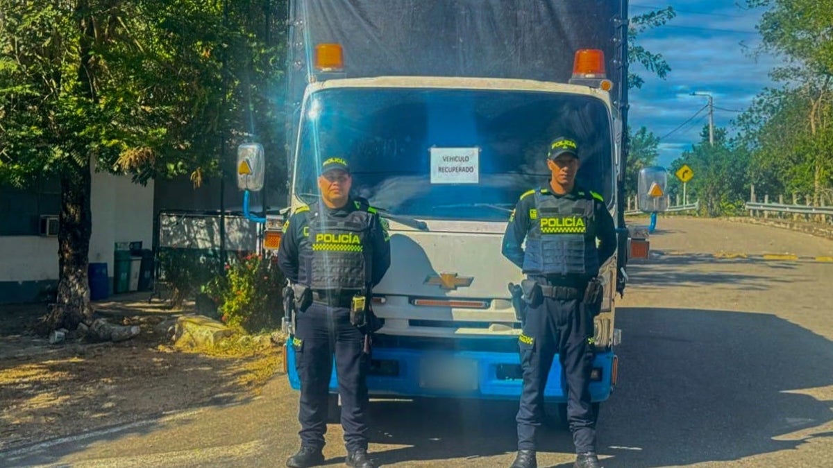 ¡Robaron un camión en Ibagué y lo dejaron tirado en La Martinica!
