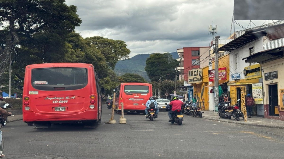 Cierre vial en la calle 25