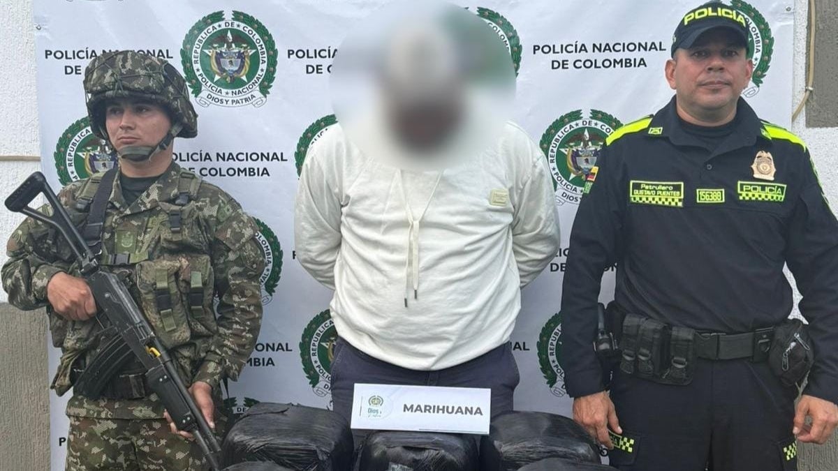 ¡Le cayó la ley! Viajaba con una maleta llena de marihuana hacia el Cesar