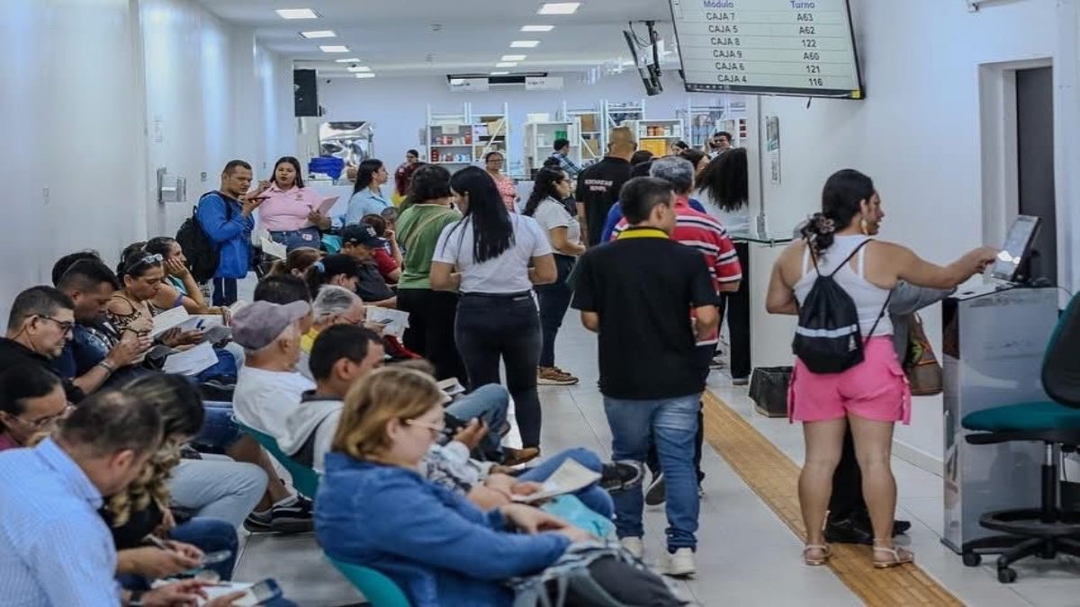 Operativos en farmacias en Ibagué