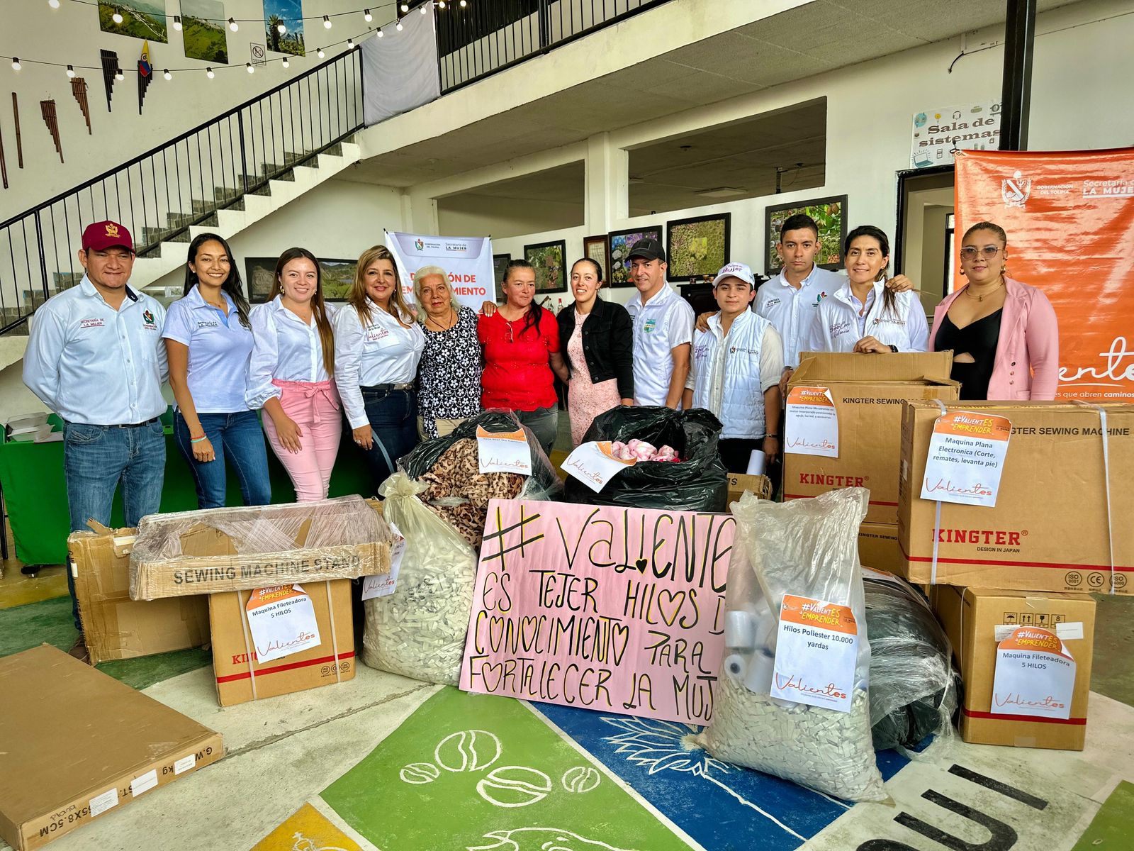 Mujeres rurales de Anzoátegui reciben maquinaria para fortalecer sus emprendimientos