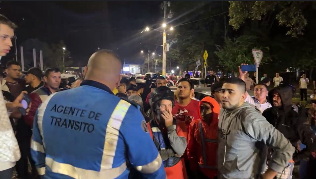 Vías bloqueadas en Ibagué
