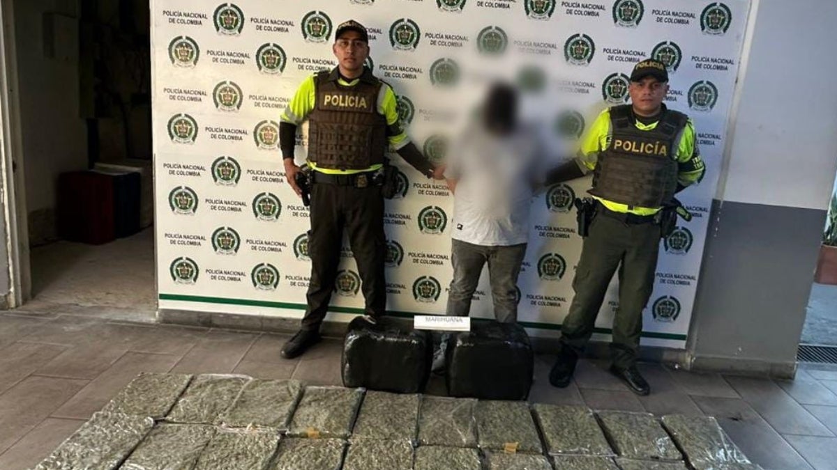 Policía frustra cargamento de marihuana en plena vía Girardot–Bogotá
