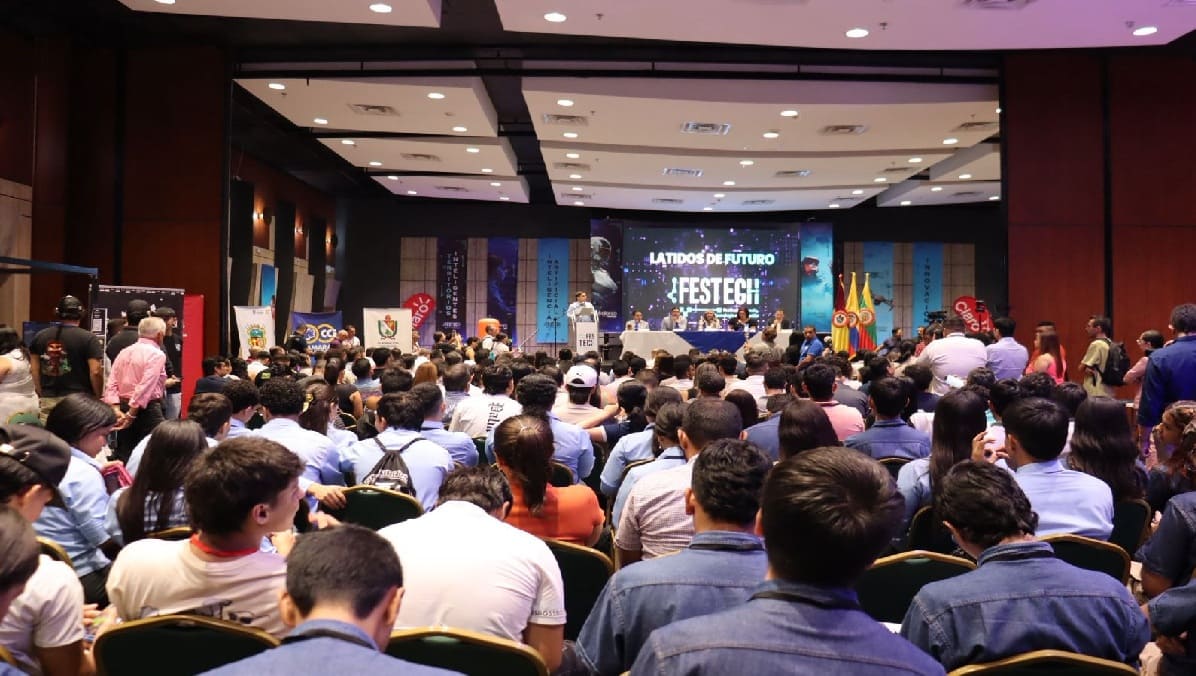 feria de tecnología