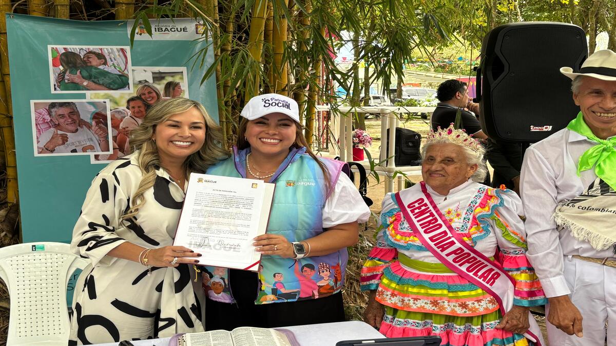 Nombramiento Claudia Andrea Aristizábal