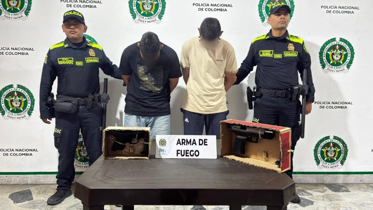 ¡Los pillaron armados en el sur de Ibagué! Dos jóvenes heridos y capturados