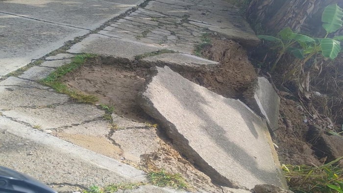 Daño vial entre La Flor y San Cayetano en Ibagué