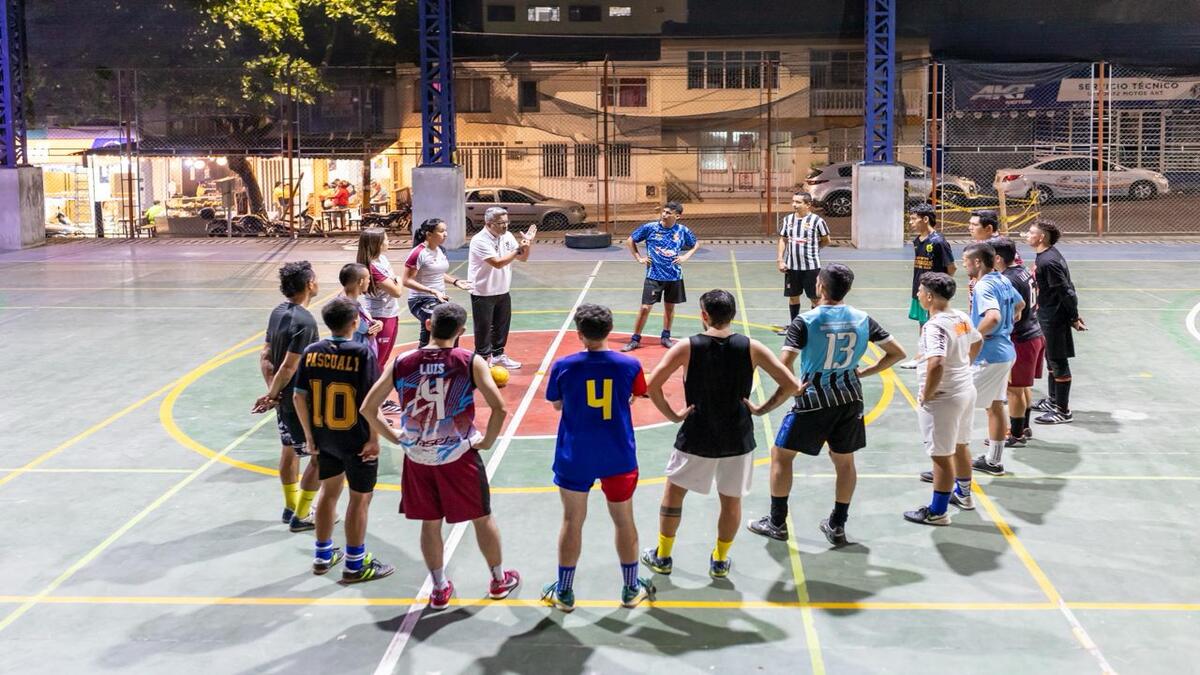 El equipo de fútbol sala auditivo del Tolima, que viajó a Medellín