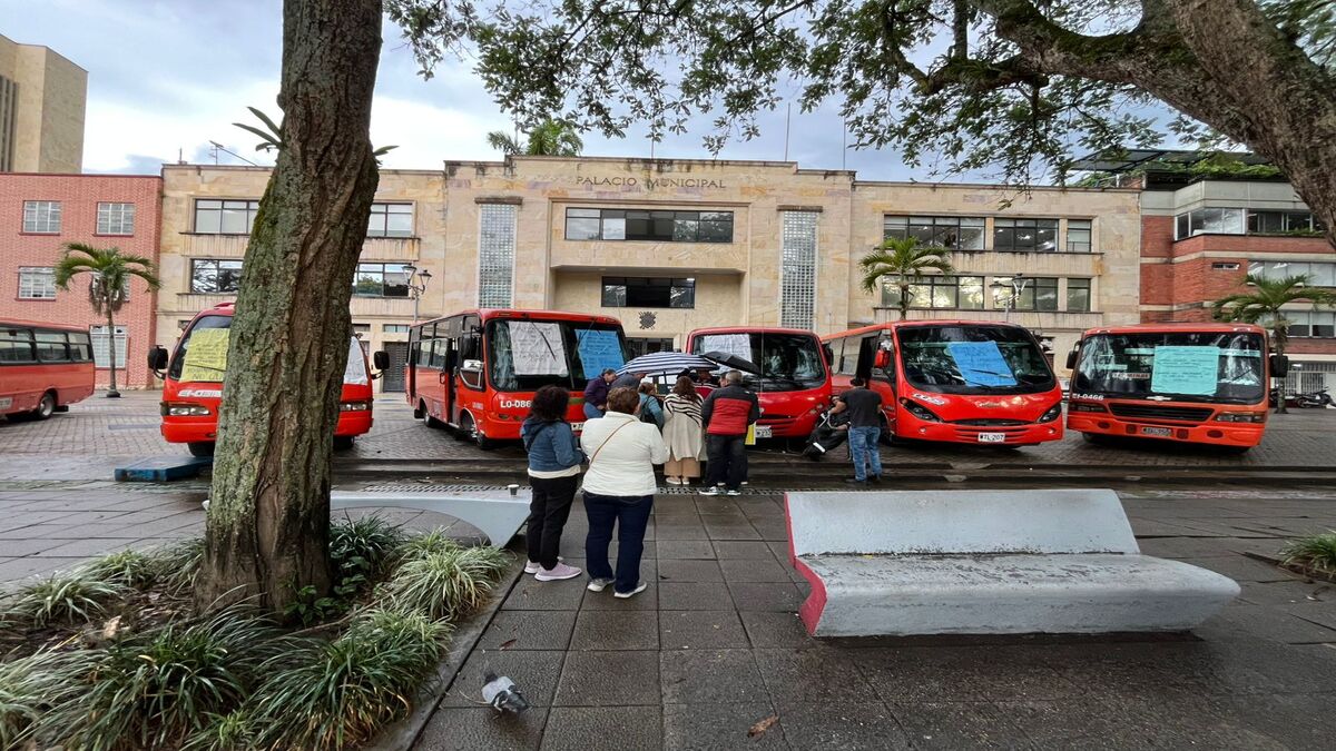 Paro de busetas | Conductores de buseta | transportadores | Octubre 2025