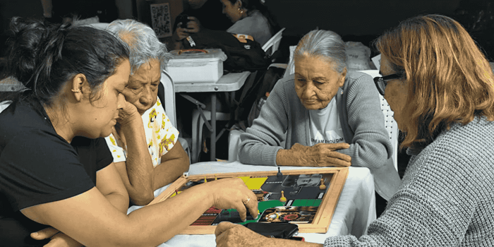 Actividades recreativas fortalecen la memoria y el bienestar en comunidad
